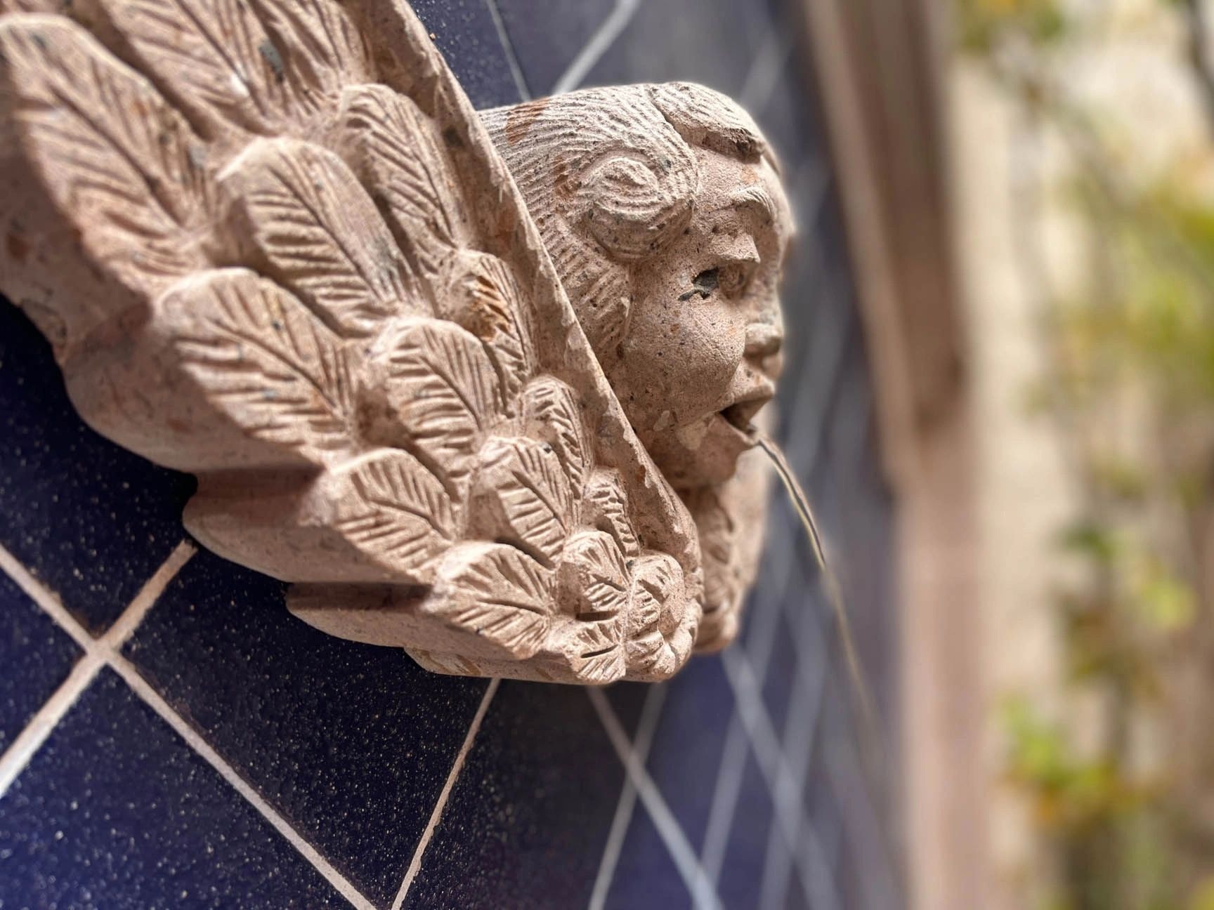 Fountain angel